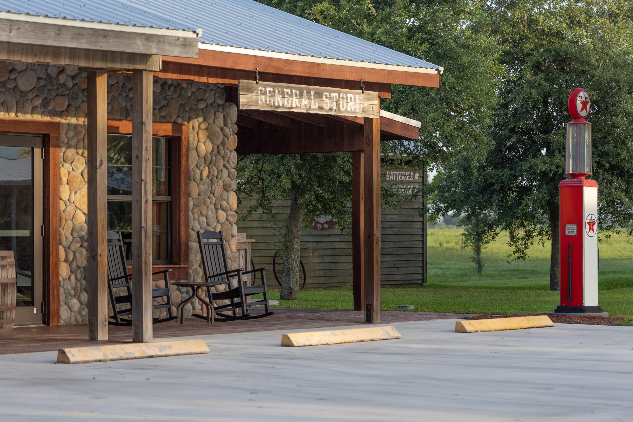 General Store, hotel, motel, vacation rentals, Okeechobee Florida, OK Corral